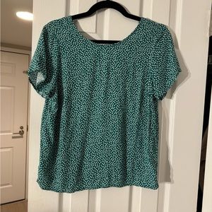 Abercrombie Green Floral Button Back Woven Tee